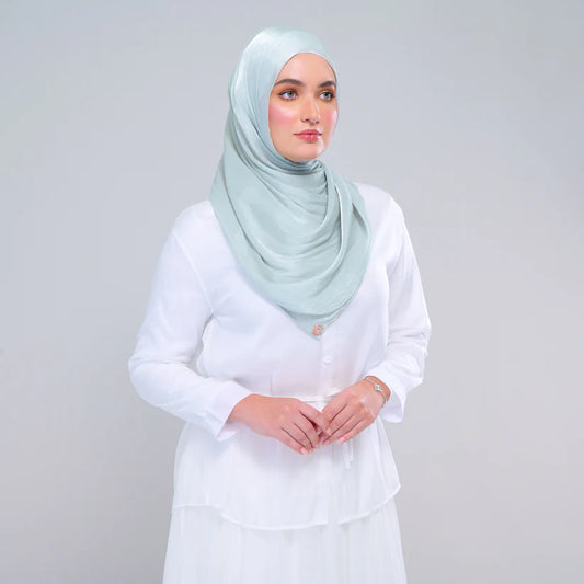 Raia Shimmer Hijab
